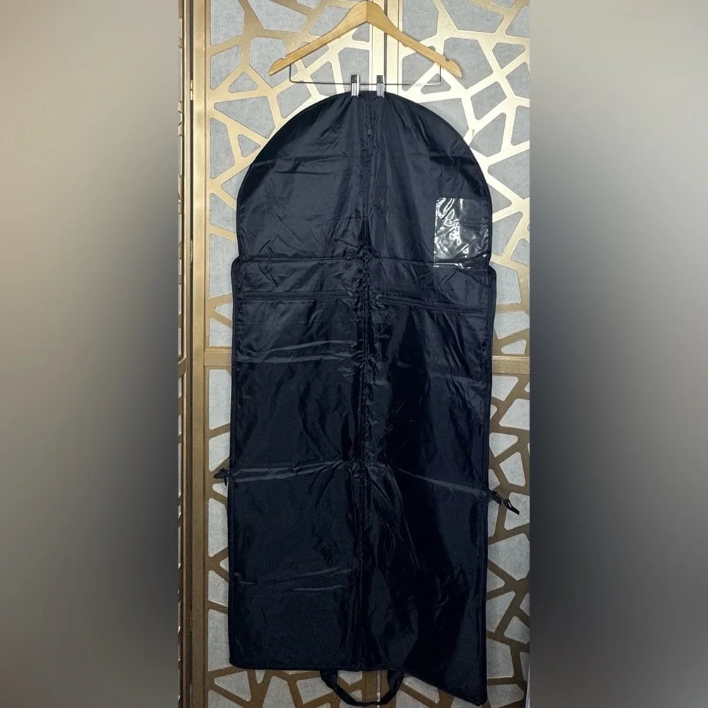 Black nylon Suitsupply branded garment bag